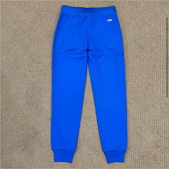 Figs Zamora 2.0 Jogger Technical Collection Scrub Pants size X-Small Royal Blue - Picture 2 of 4